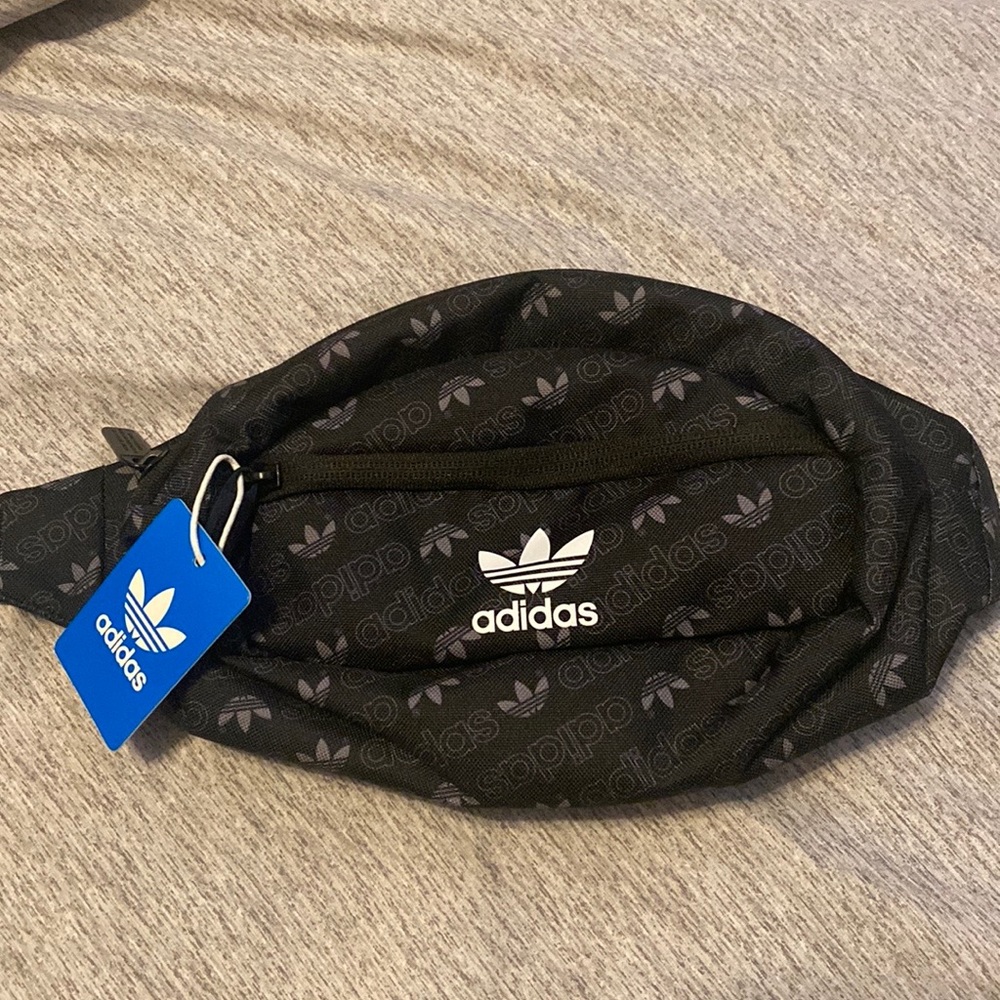 NWT ADIDAS ORIGINAL UNISEX WAIST FANNY PACK WHITE MONOGRAM